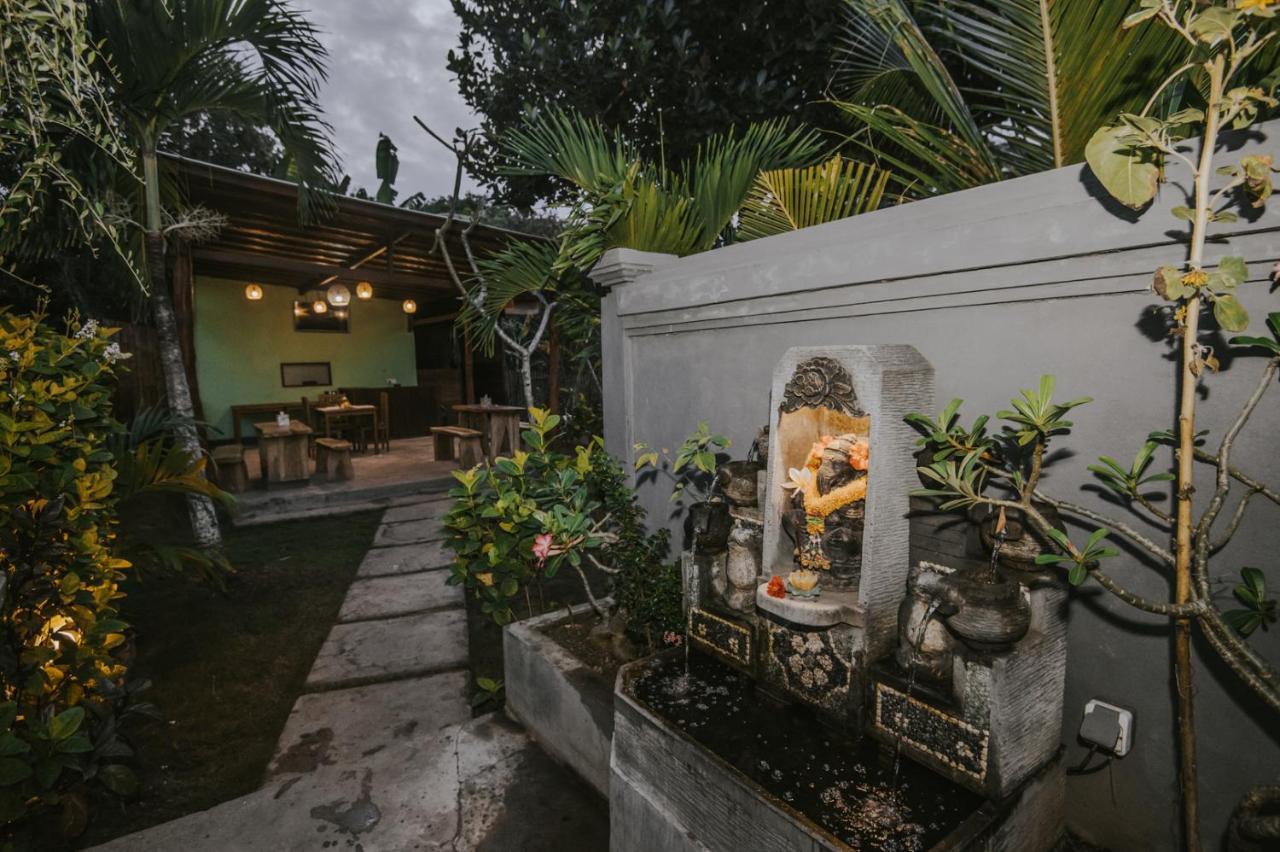 Nerima Hut Lembongan Appartement Nusa Lembongan Buitenkant foto