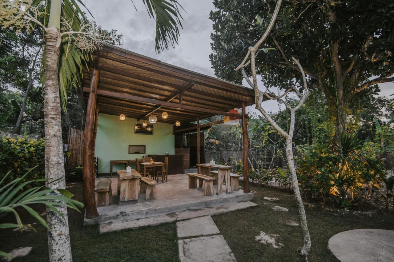 Nerima Hut Lembongan Appartement Nusa Lembongan Buitenkant foto